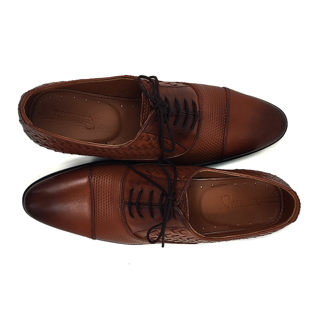 1002 Tan Leather Shoes