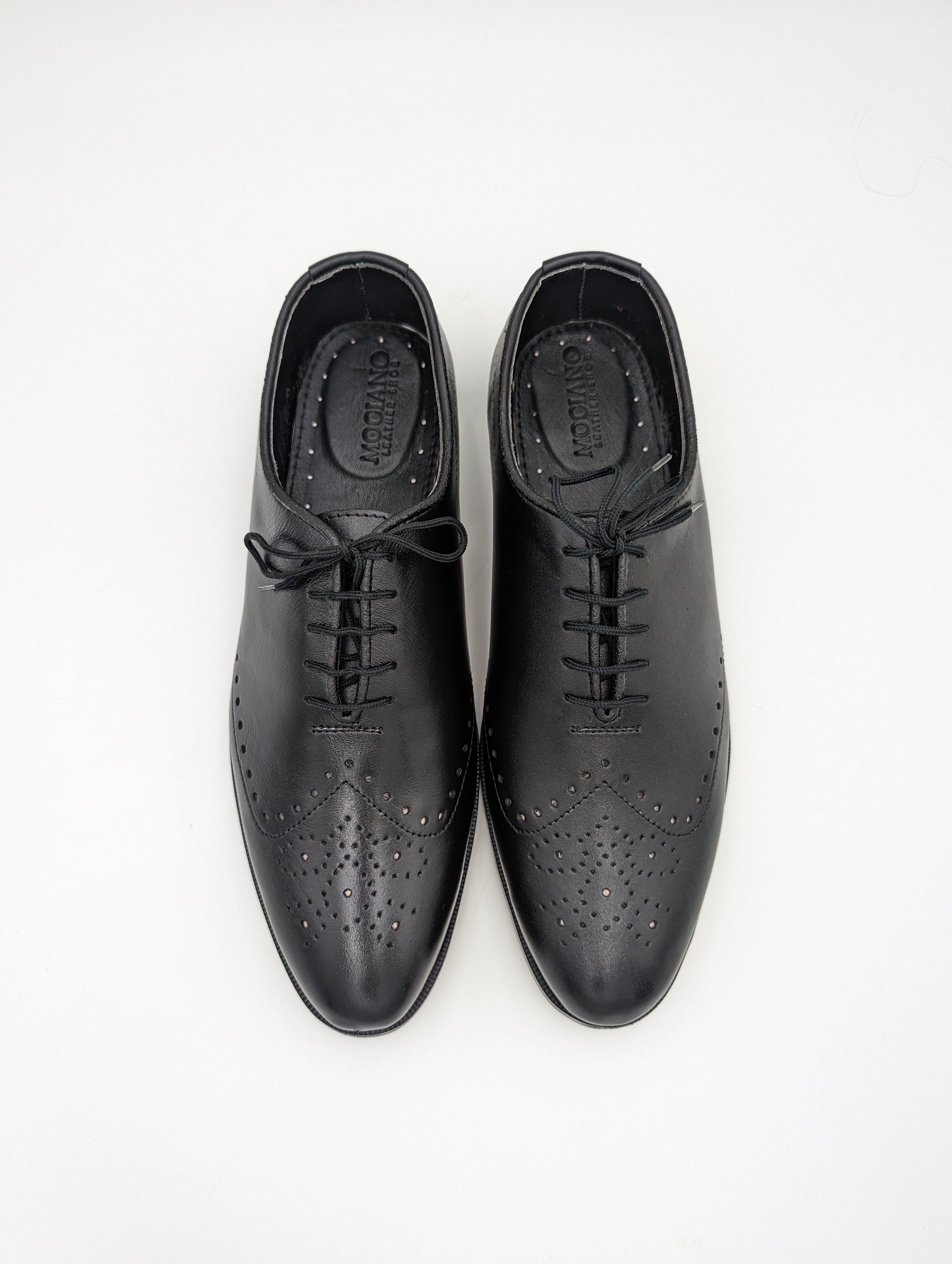 Black Plain Oxford