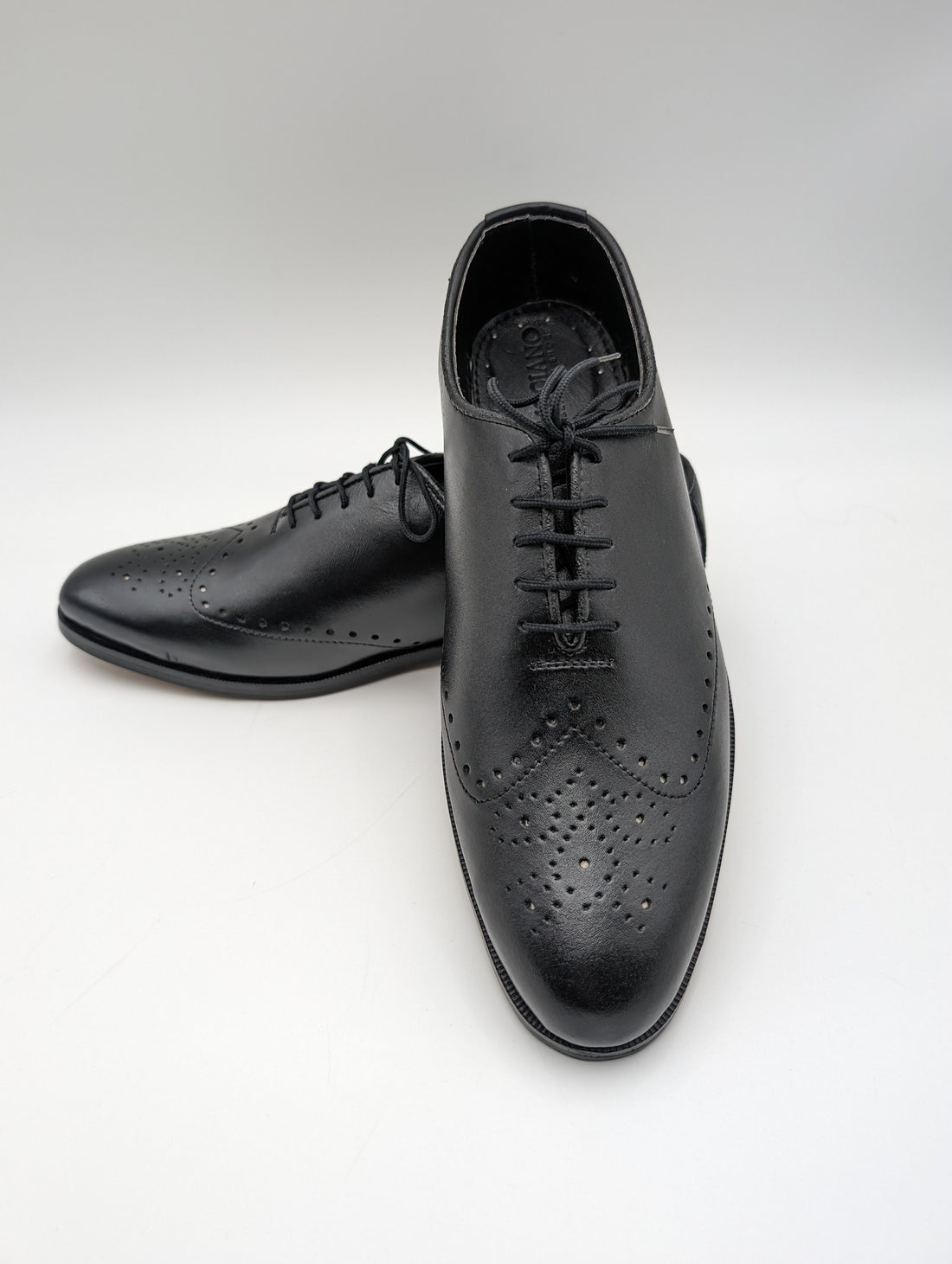 Black Plain Oxford